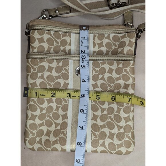 Coach Crossbody Purses Gold Cream Logo - Picture 8 of 8